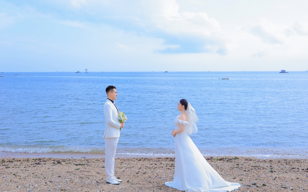 周先生&任女士