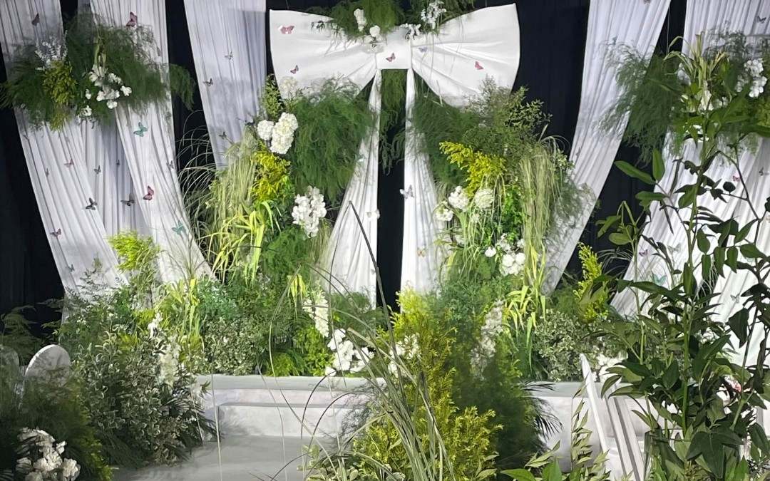 韓式野生感蝴蝶結(jié);?布藝婚禮