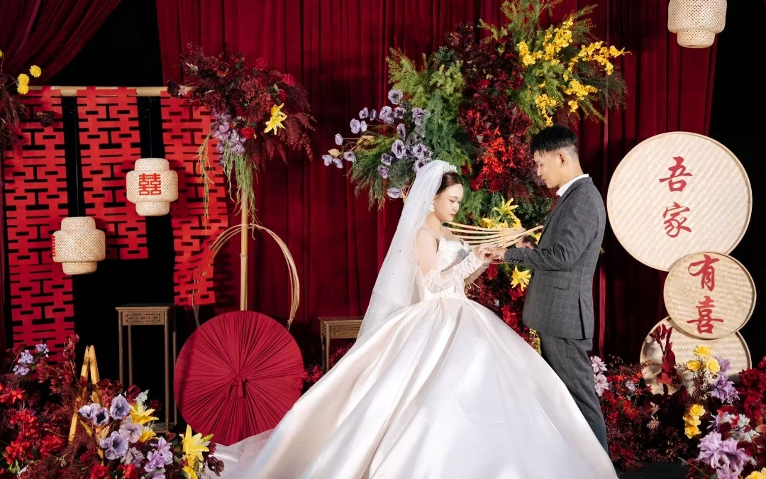 皇家婚礼策划 乡村庭院婚礼