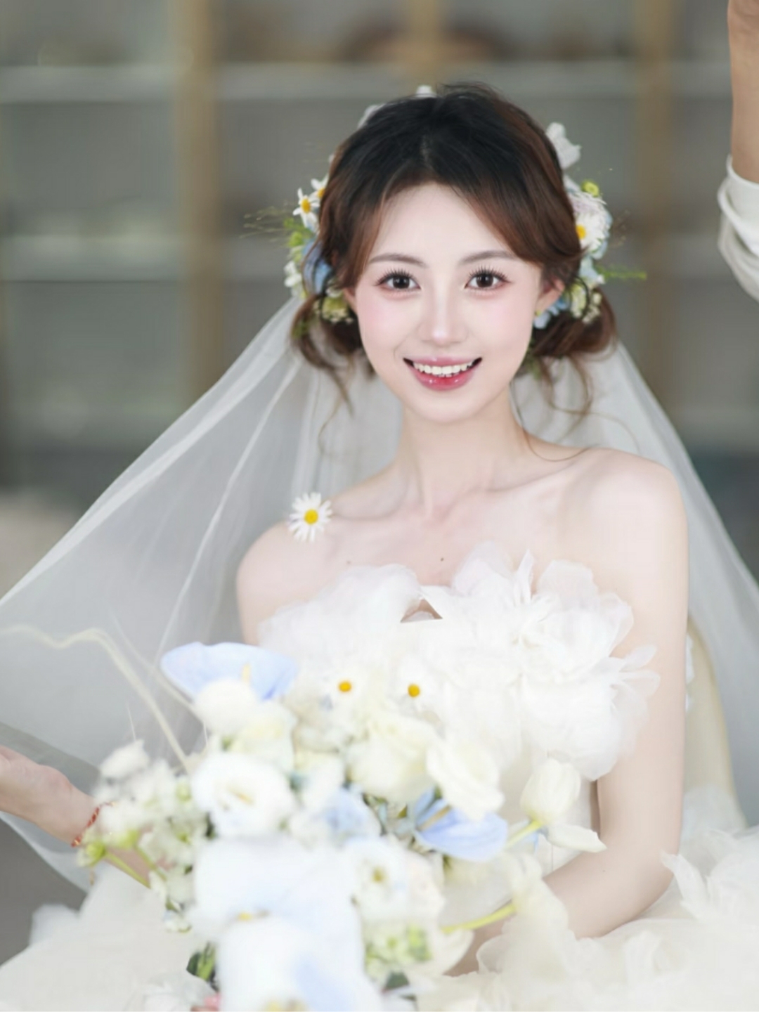 鲜花造型真的真的太适合云南姑娘了