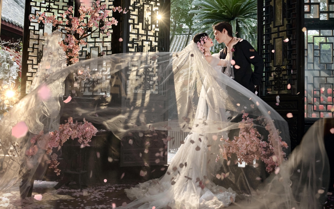 怎么会有这么惊艳的新中式婚纱照❗❗❗