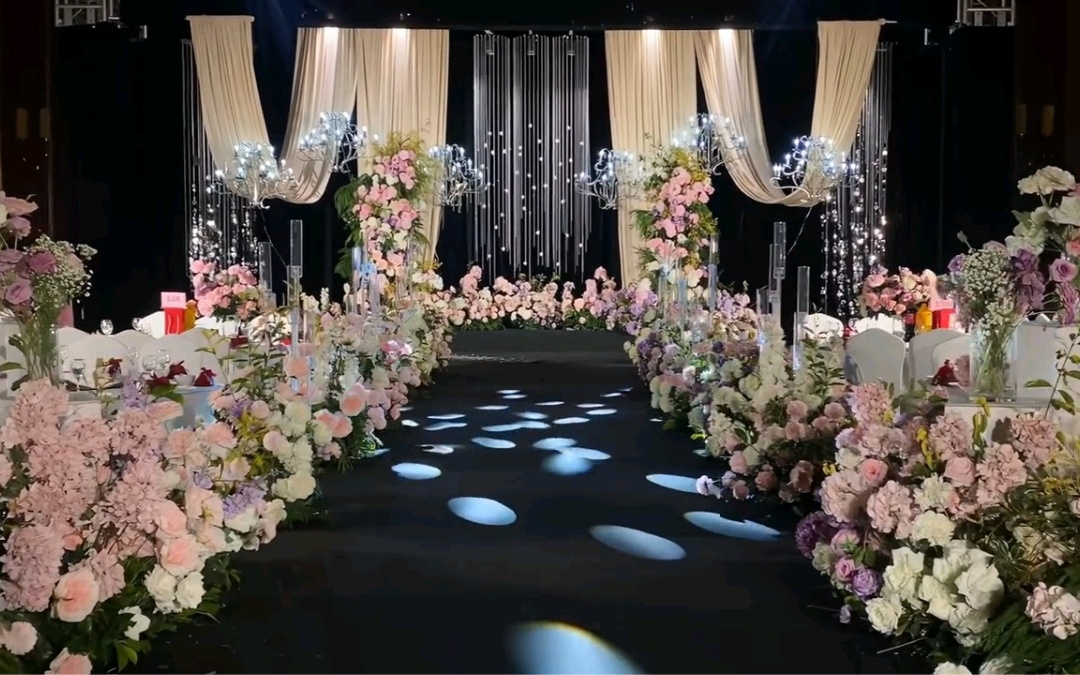 韓系室內(nèi)水晶花藝婚禮