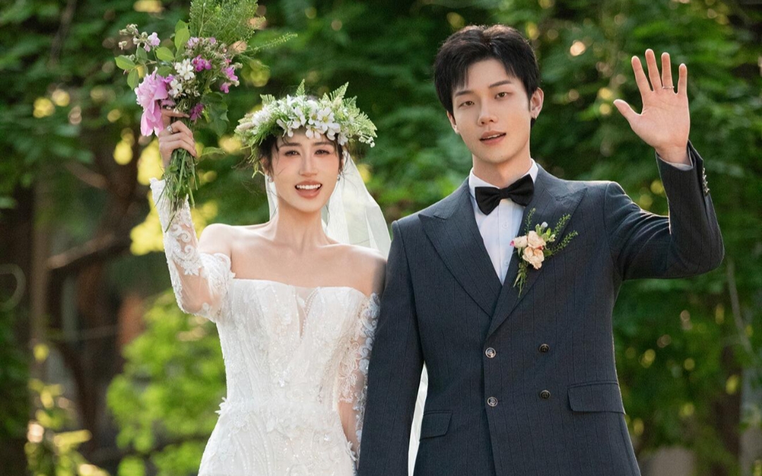 🌿救命！这组森系婚纱照也太有婚