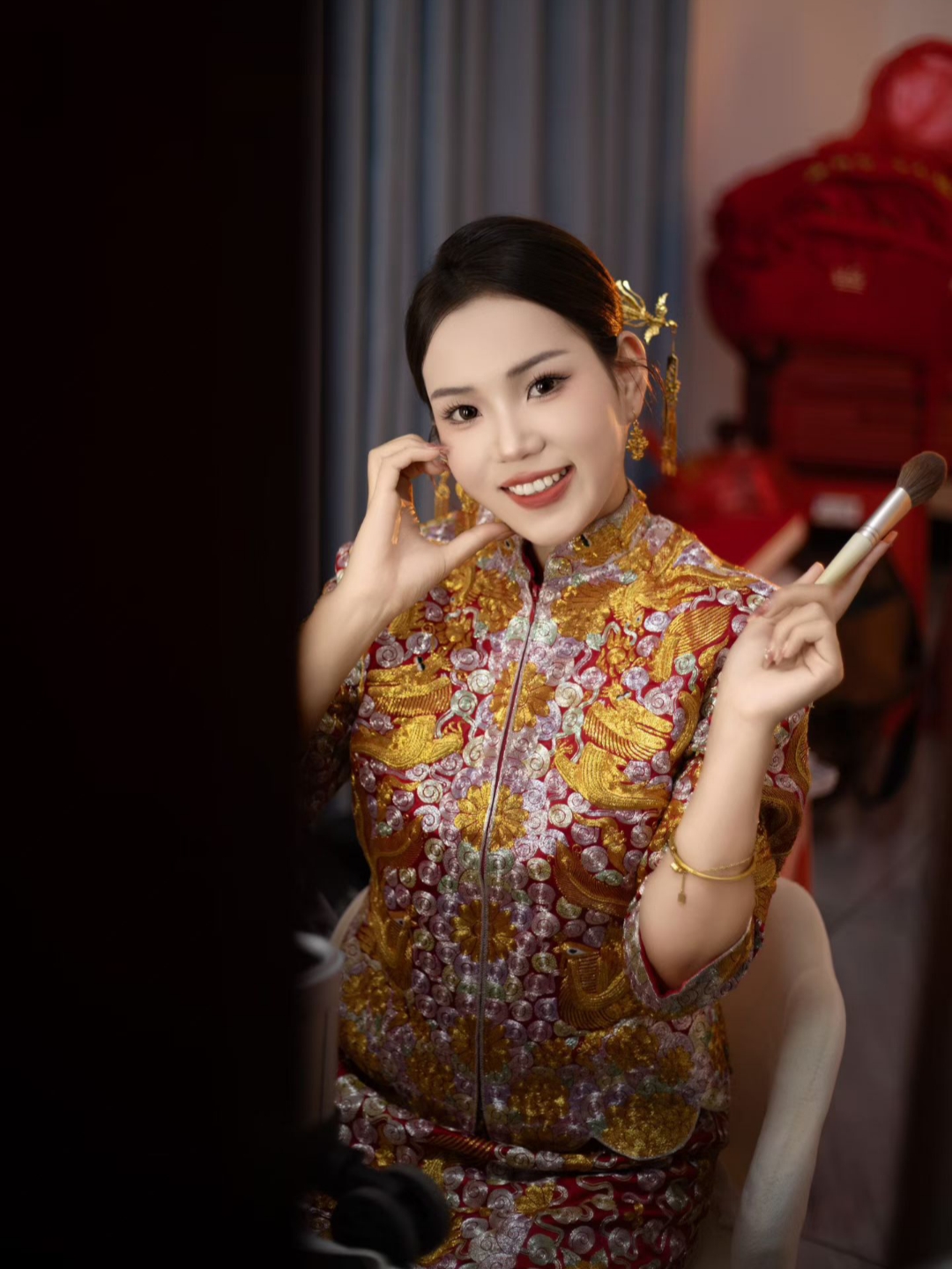 【依心】简单的东方妆造，端庄娴雅中蕴藏贵气！