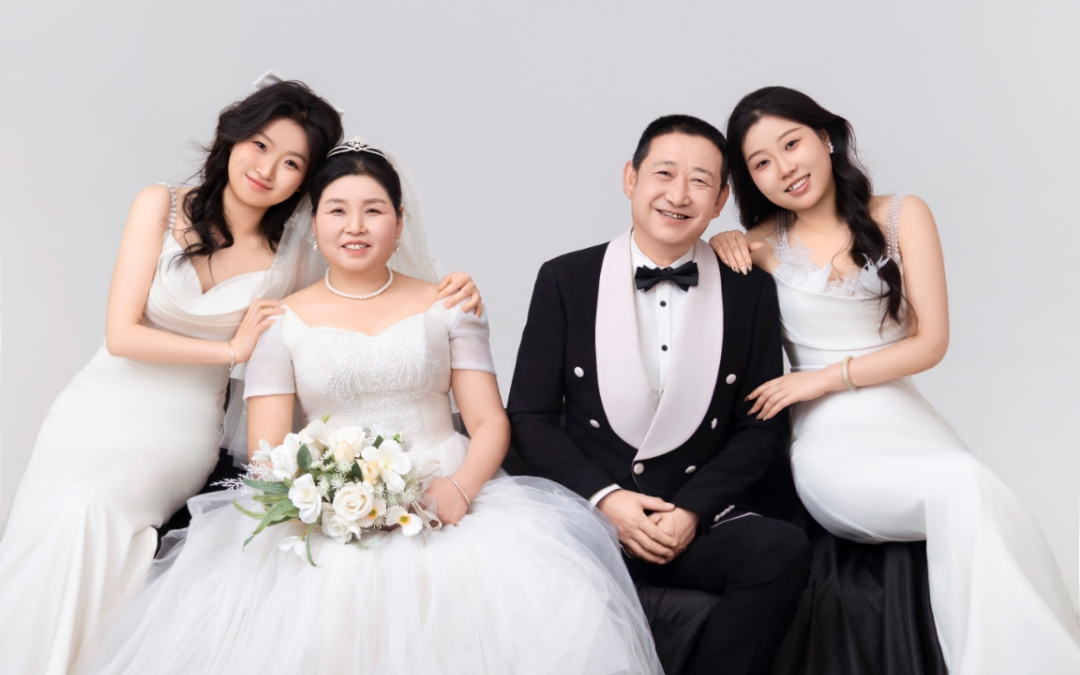 維納斯｜全家福
