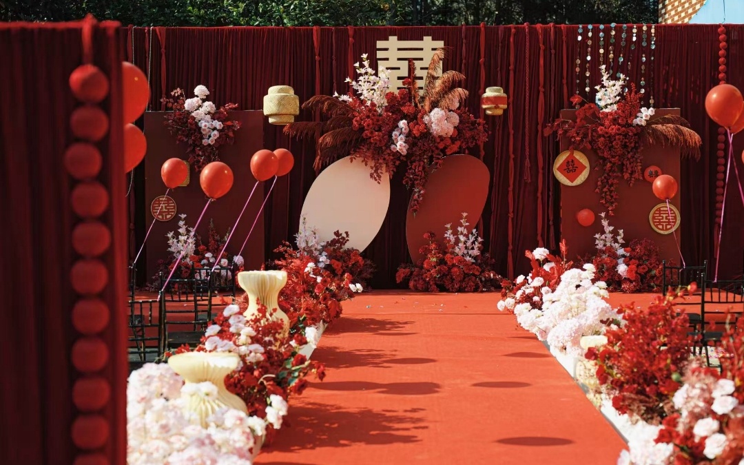紅色主題戶外婚禮