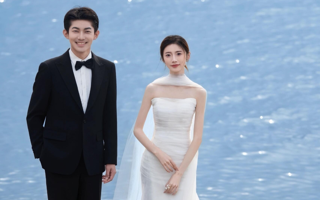 ?遠赴一場海邊的浪漫，赴你一生的約。