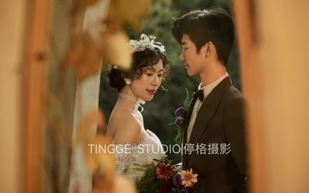 法式安娜花园婚纱照！想要私藏的婚纱照
青岛婚