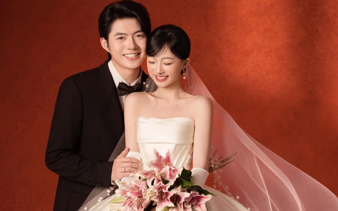 【婚紗照】LUCKY~ 我望著月亮，卻只看到你