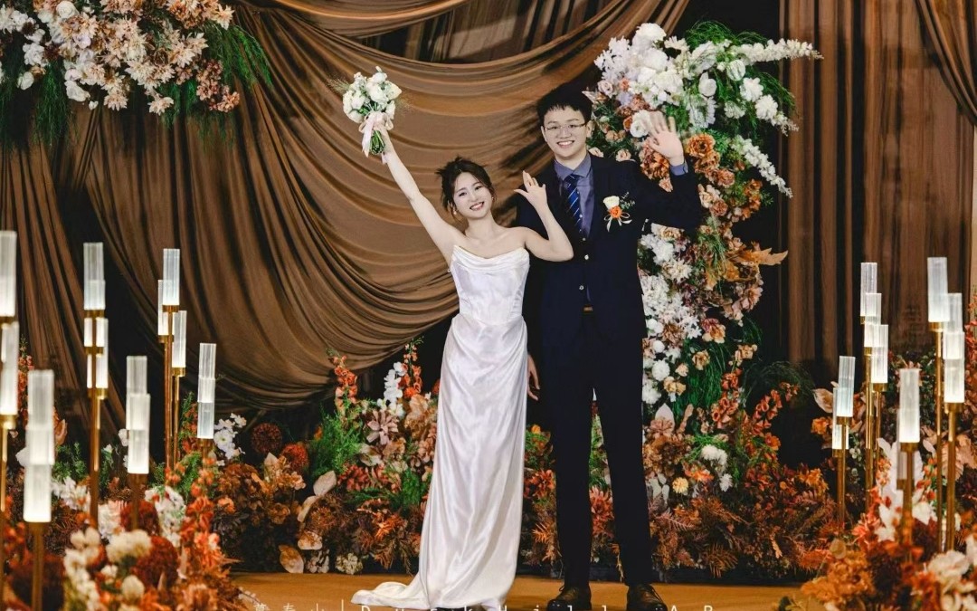 卡其色婚礼，温柔色调诠释浪漫时刻