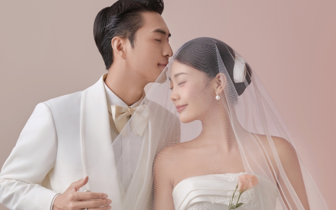 純色極簡/高定肖像/電影感