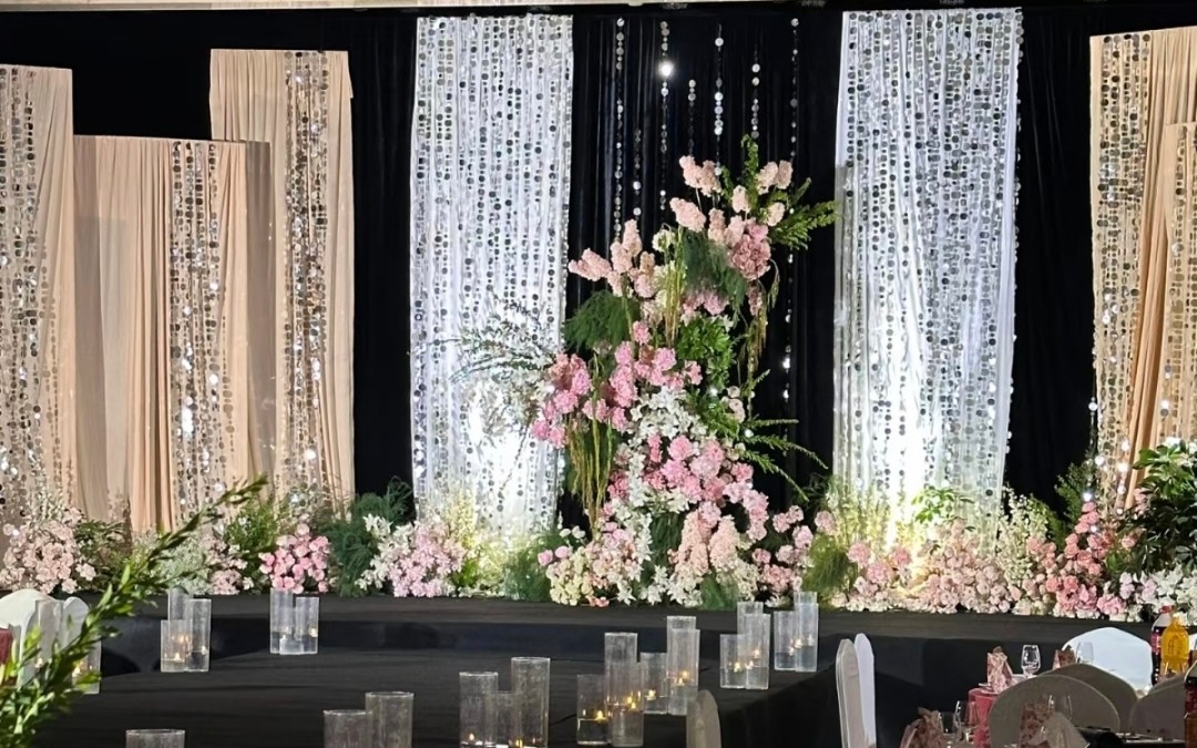 【巴黎婚礼】室内韩系香槟色婚礼