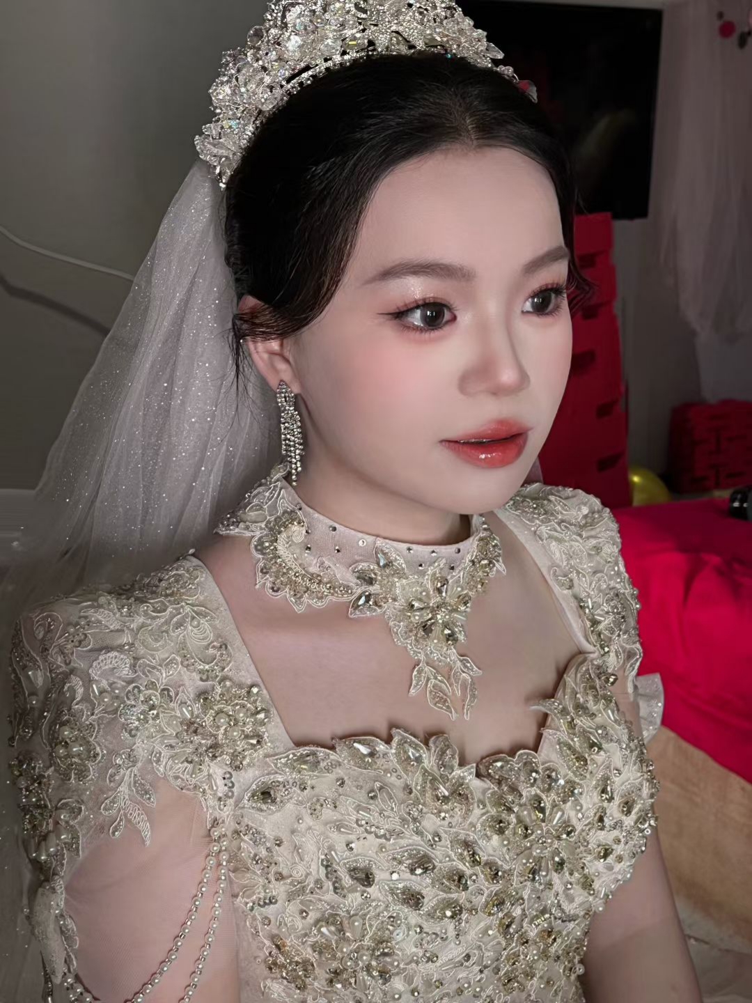 【依心】公主风真让人闪闪发光的，底妆维持一整天