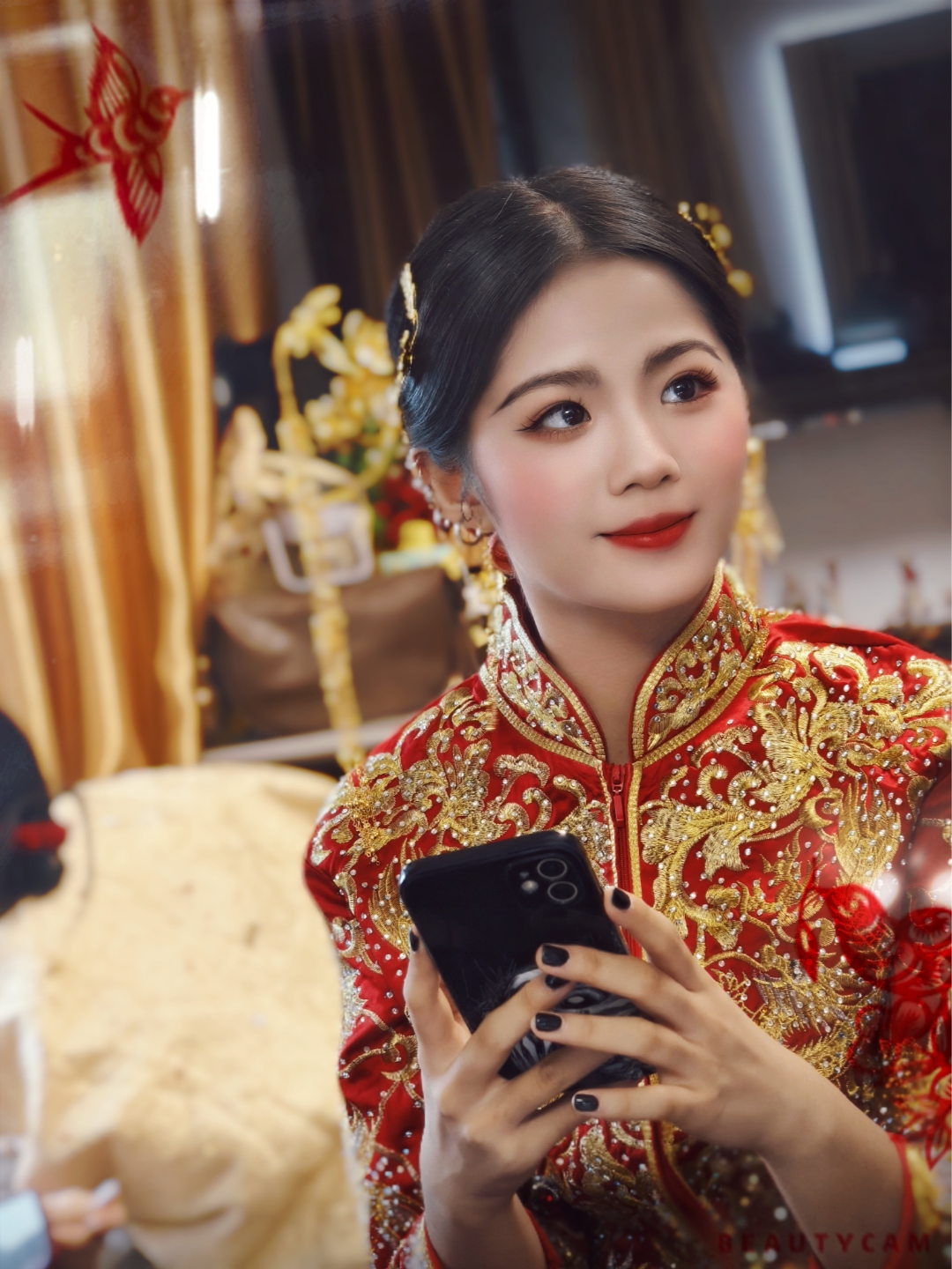 多了一份责任。每一次的妆容都是独一无
