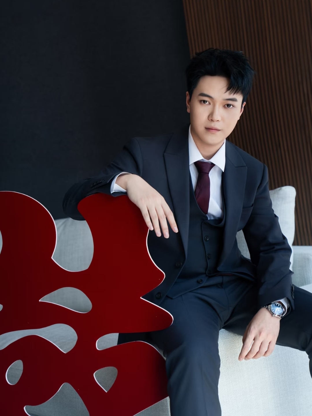 婚礼当天也给新郎请一位化妆师吧