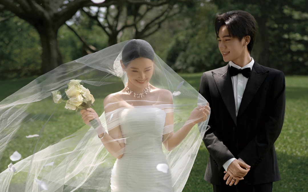 烟火人间，有你，万事皆甜。～新新人婚纱摄影