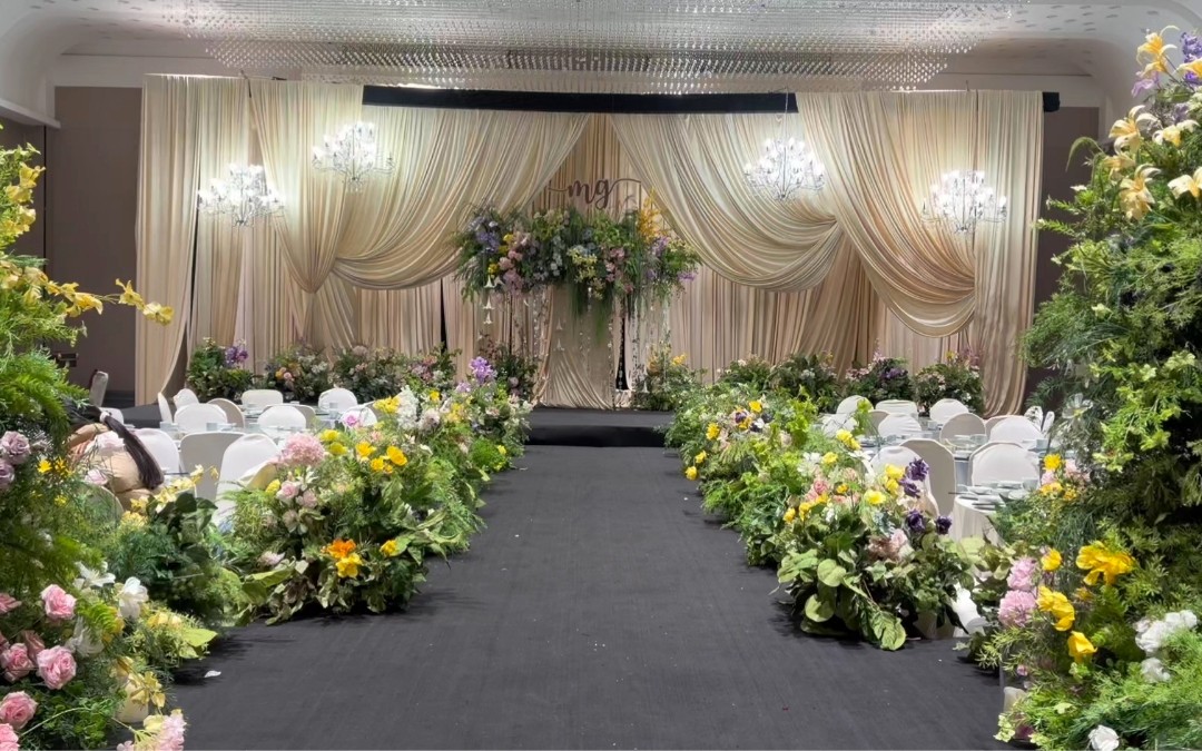 香檳色調(diào)融匯綠意，煥現(xiàn)清雅格調(diào)