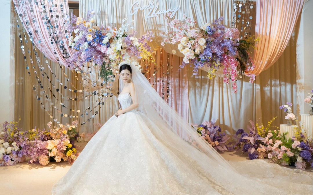 韩式粉紫色布幔婚礼
