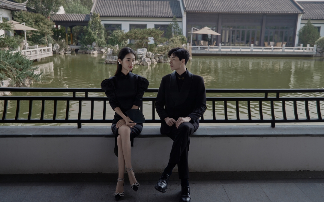 芊诺婚纱摄影——庭廊步履，皆是与你