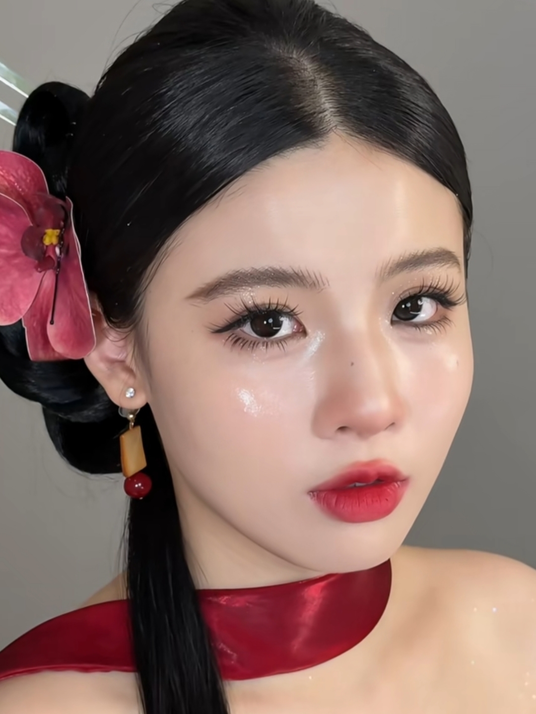 新娘水光肌妆容