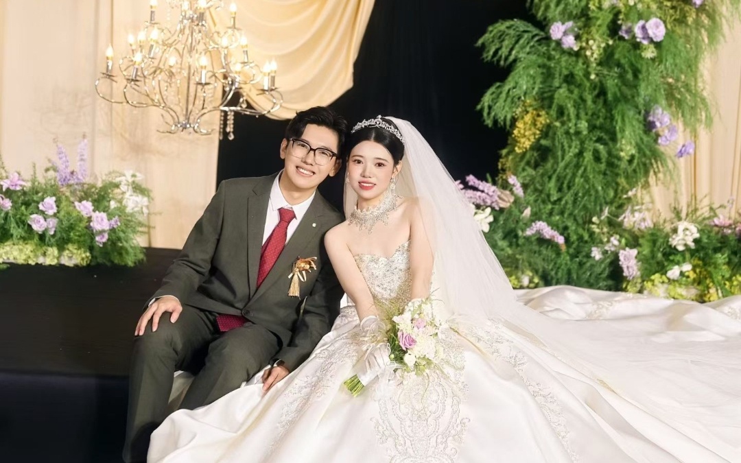 理想婚礼模样｜韩式浅香槟布幔场