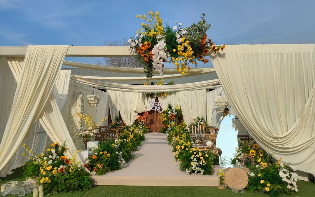 韓式奶咖風(fēng)戶外婚禮