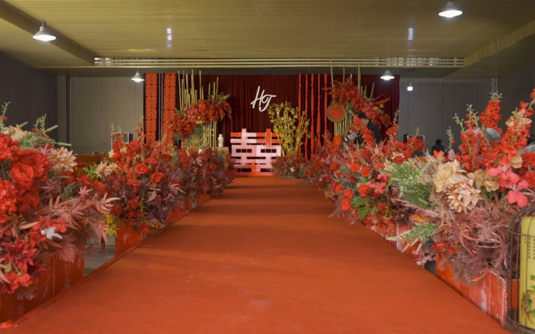 新中式婚禮丨定格你的鳳冠霞帔時(shí)刻