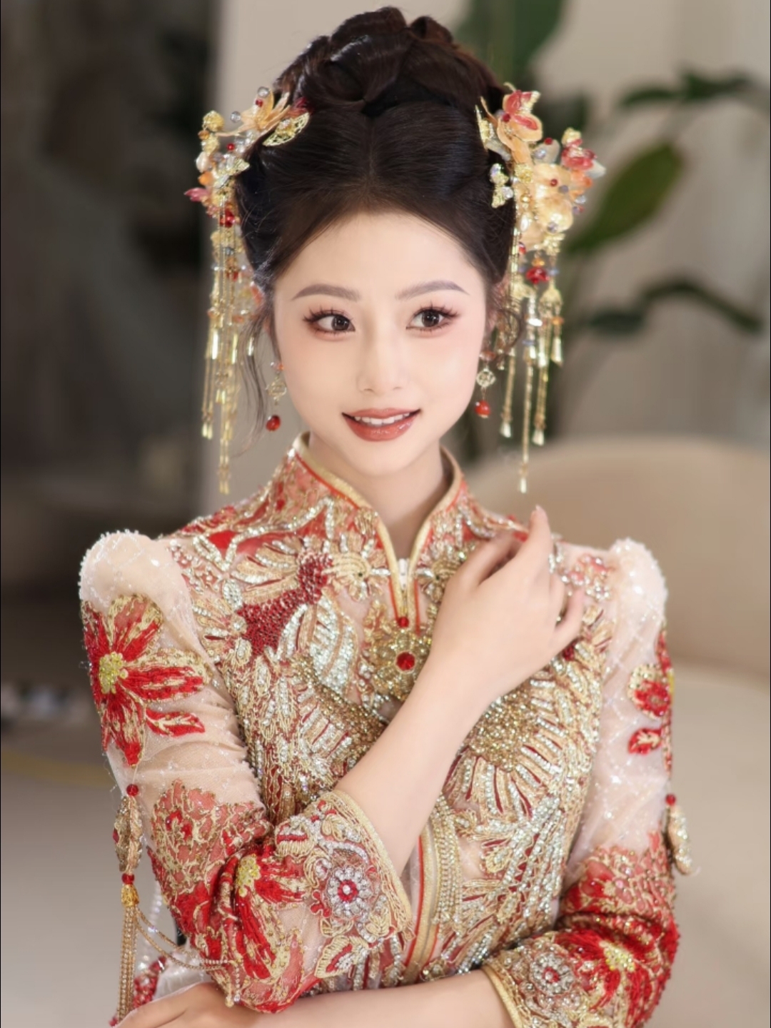 千金感十足的中式秀禾造型 超美的