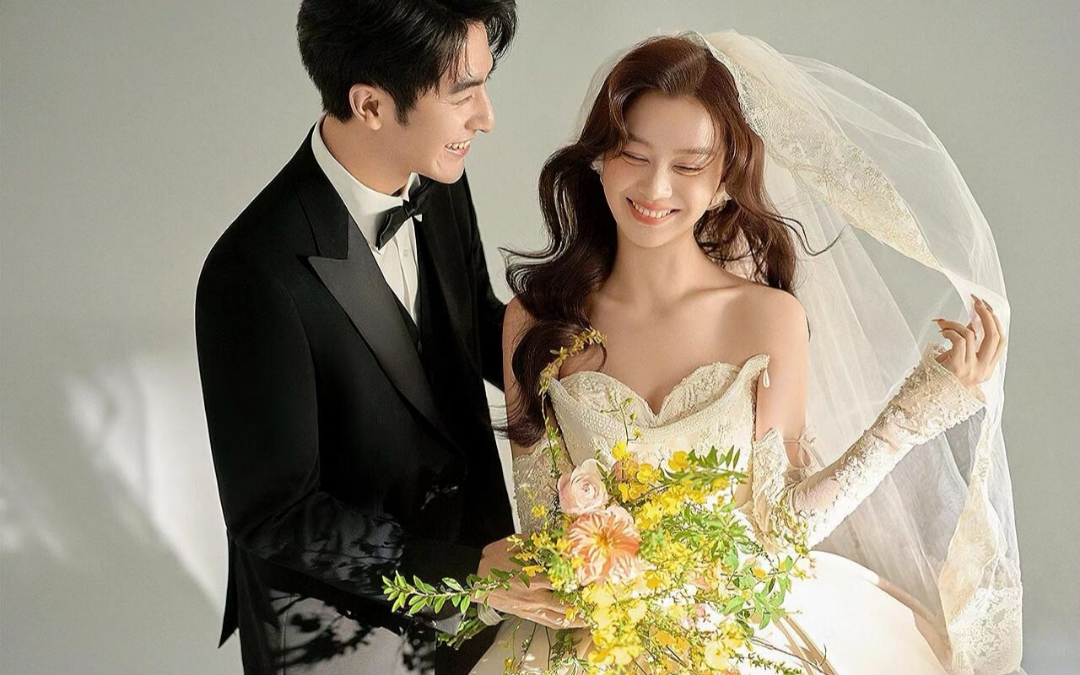极简唯美浪漫婚纱照