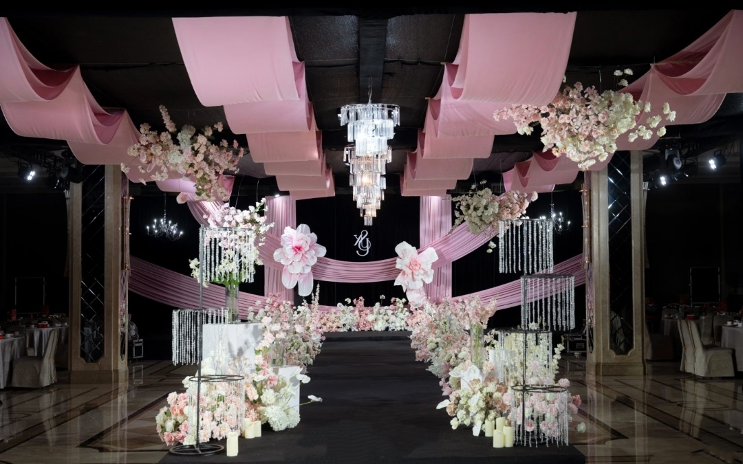 粉色系婚禮布置