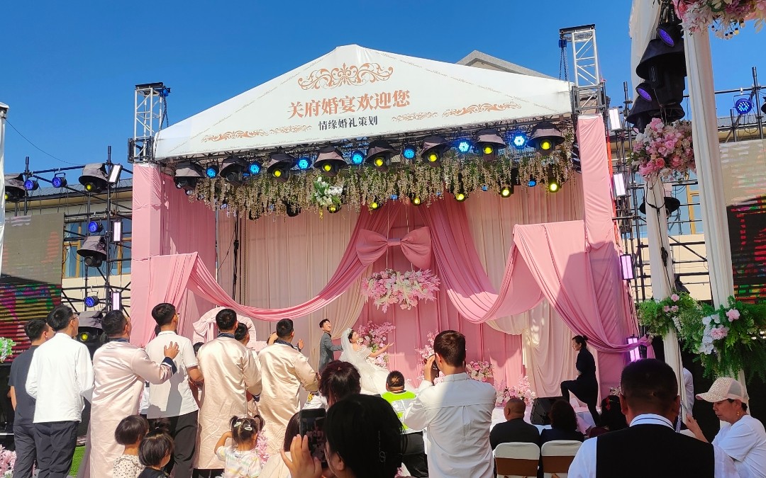 辽源瞩目婚礼，浪漫盛况倾城启幕