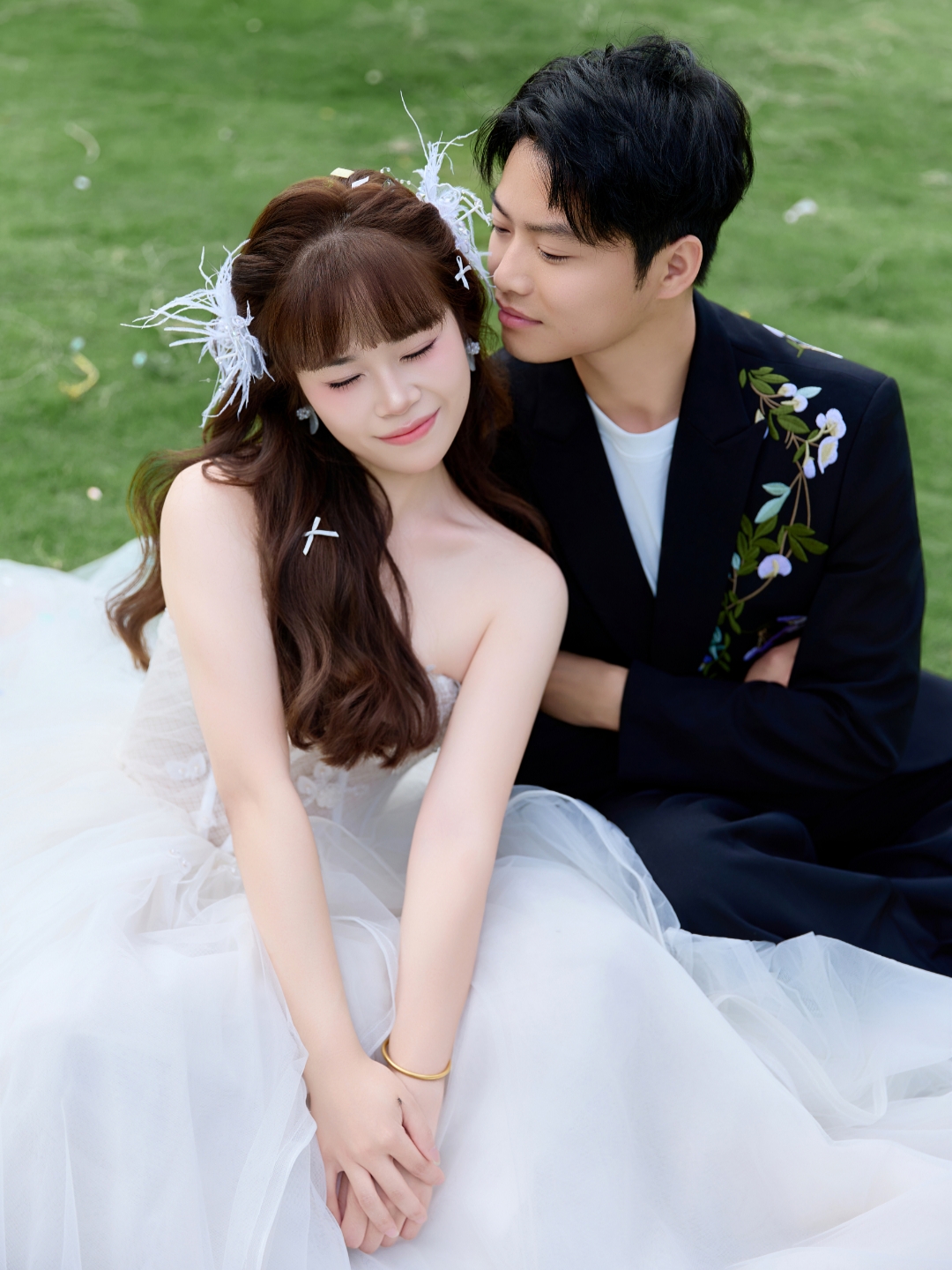 光落在身上，风也放慢了脚步