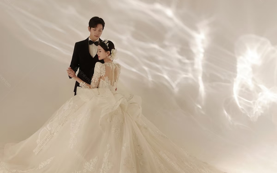 凤凰视觉高级光影婚纱照欣赏