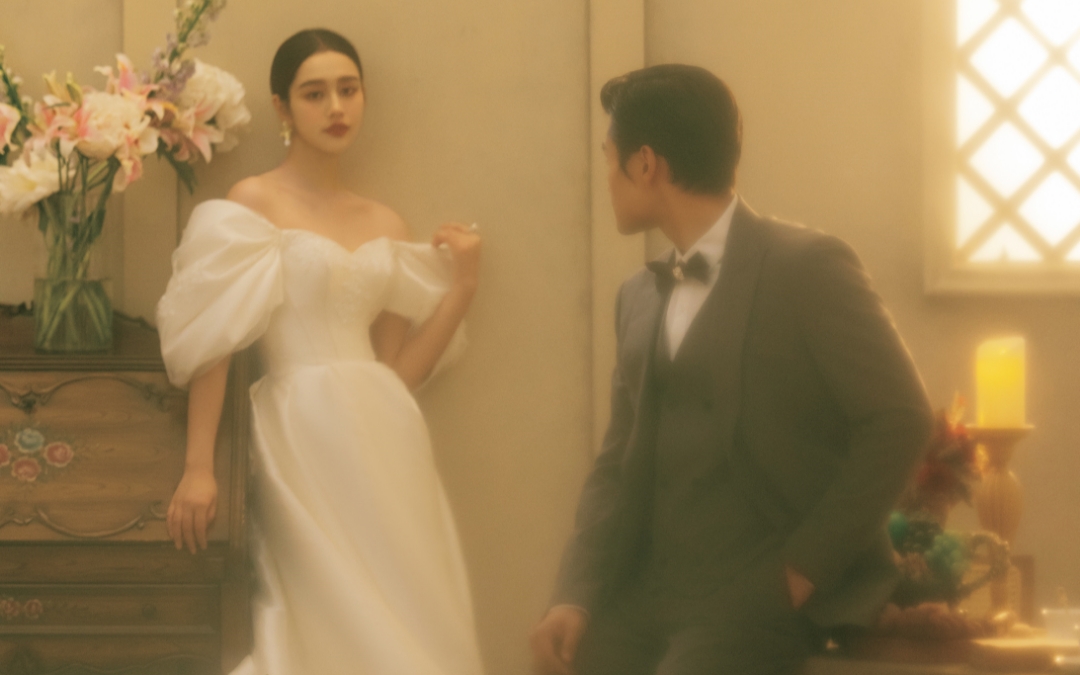 芊诺婚纱摄影—— 复古缎纱的圆舞曲