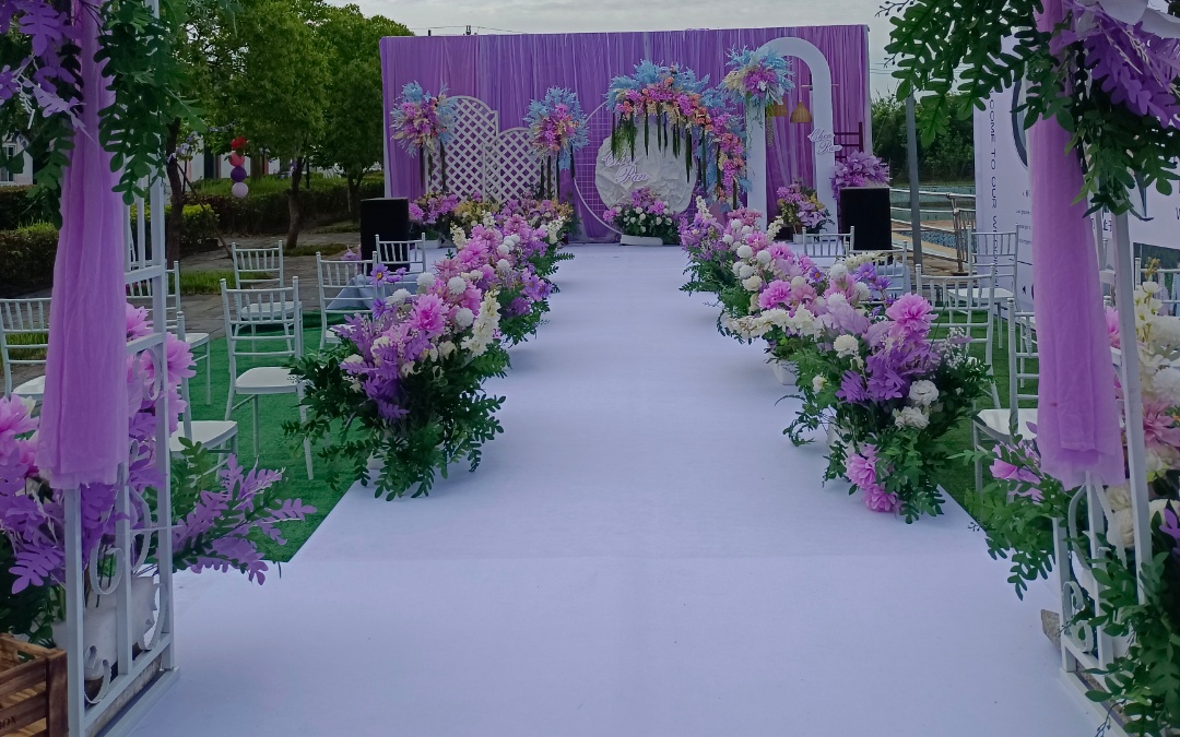 从今往后，朝霞与暮霭，星辰与大海，所有浪漫的紫色