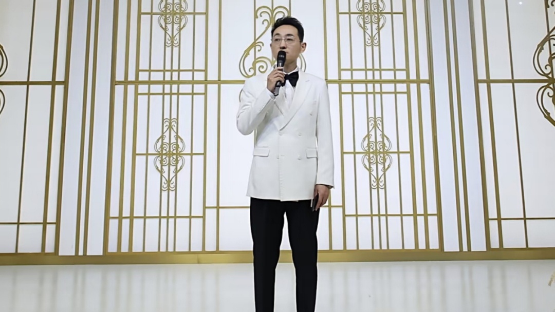 新娘伴娘《集体好评》