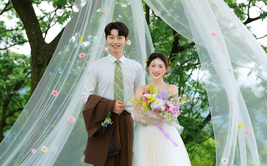 谁懂✨春日森系婚纱照每一帧都是氧气感