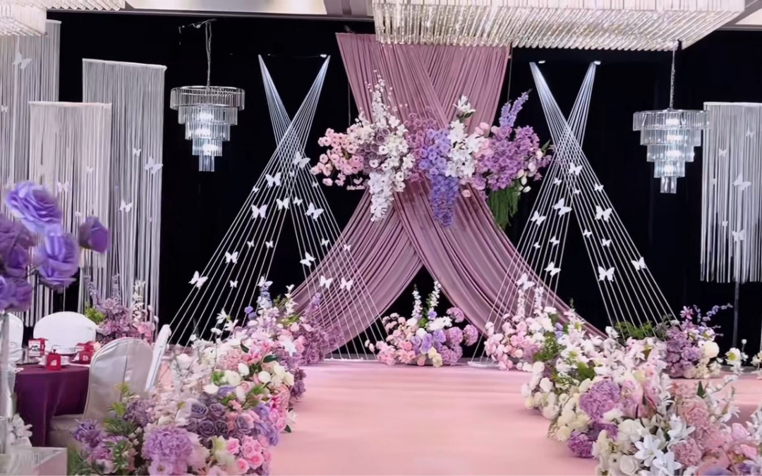 韓式水晶+粉色豆沙系。水晶的浪漫配上豆沙粉的溫馨