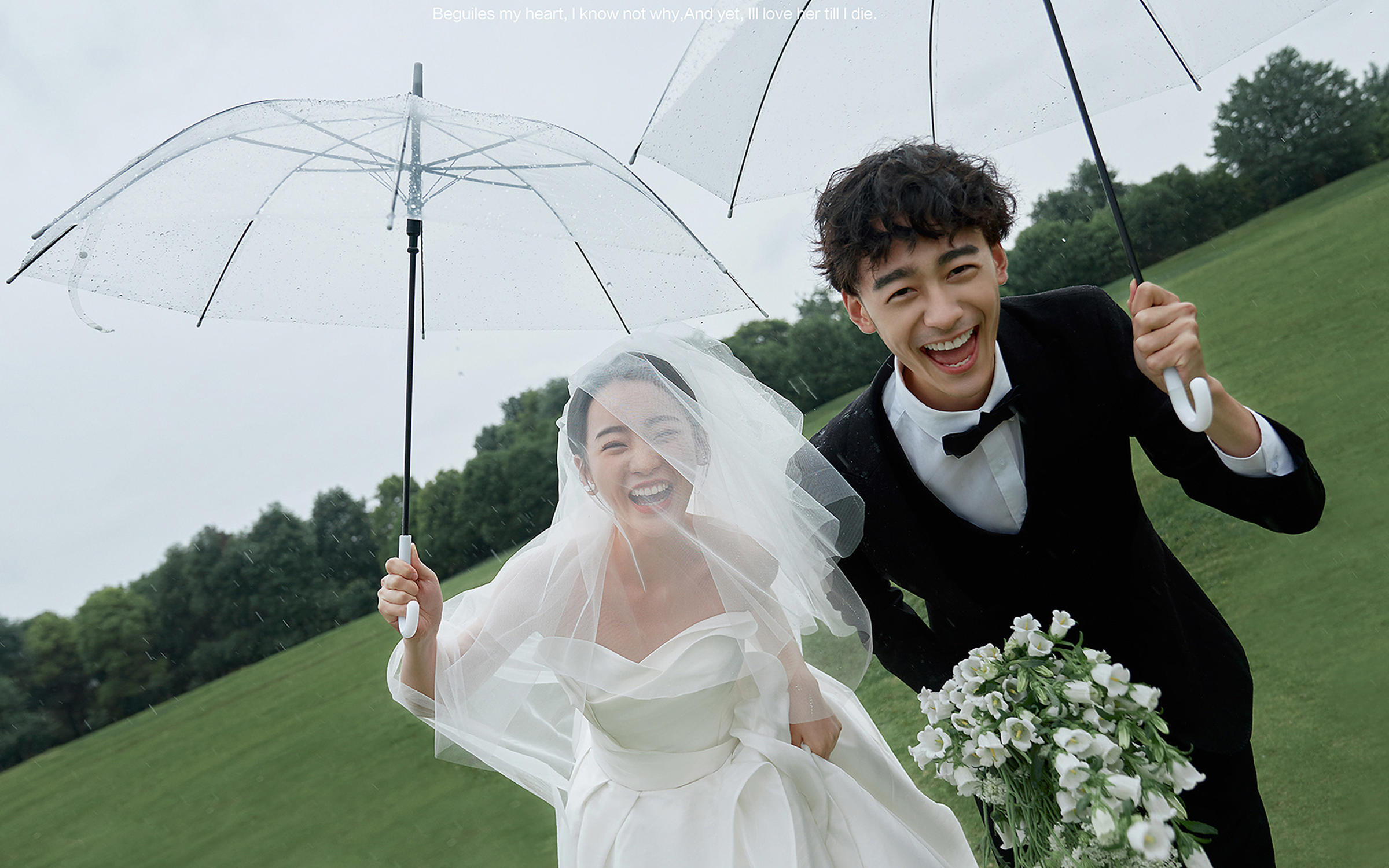 光灑草甸間｜紀(jì)實風(fēng)婚照，用鏡頭捕捉不加濾鏡的心動