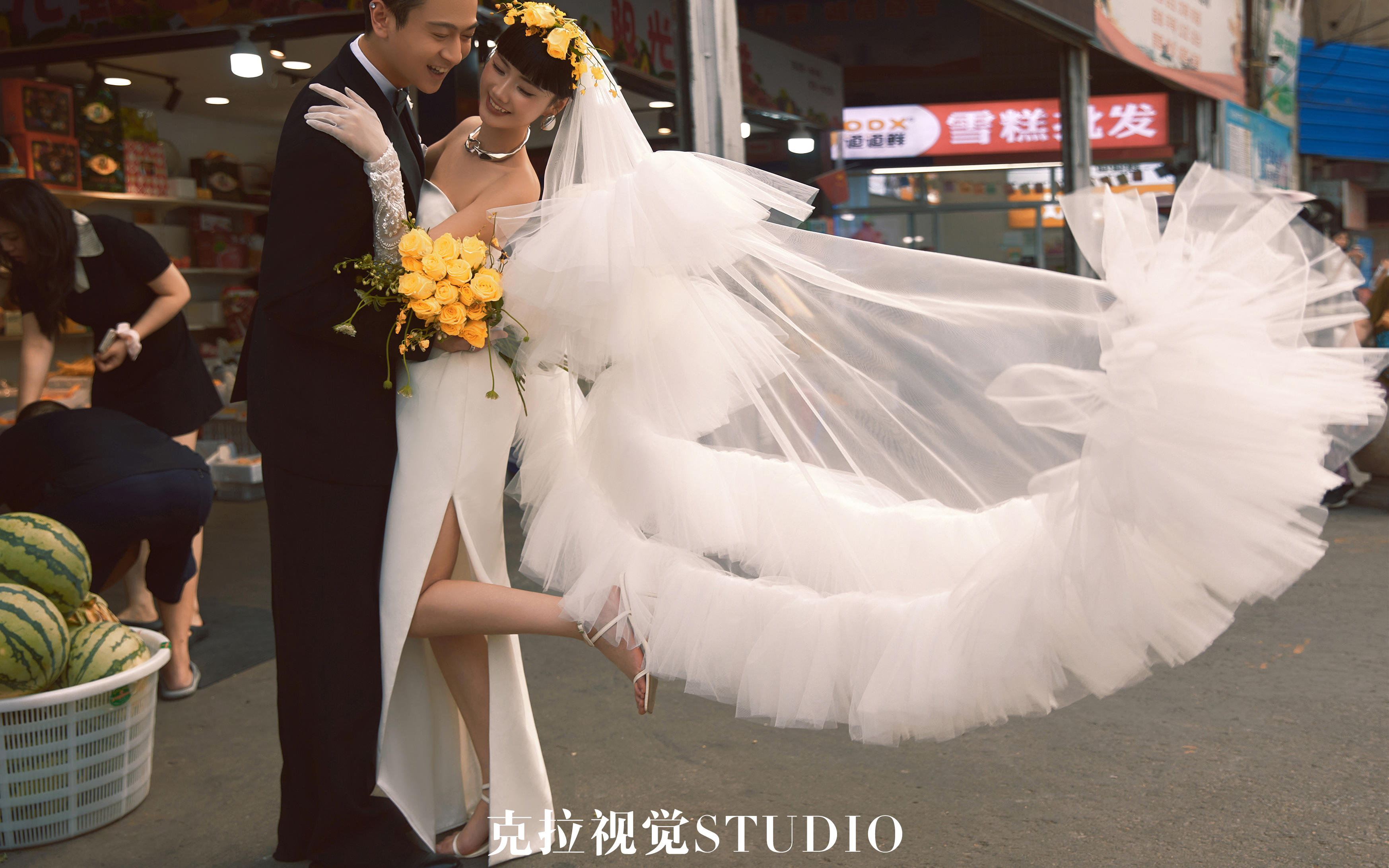 街拍人間煙火氣婚紗照