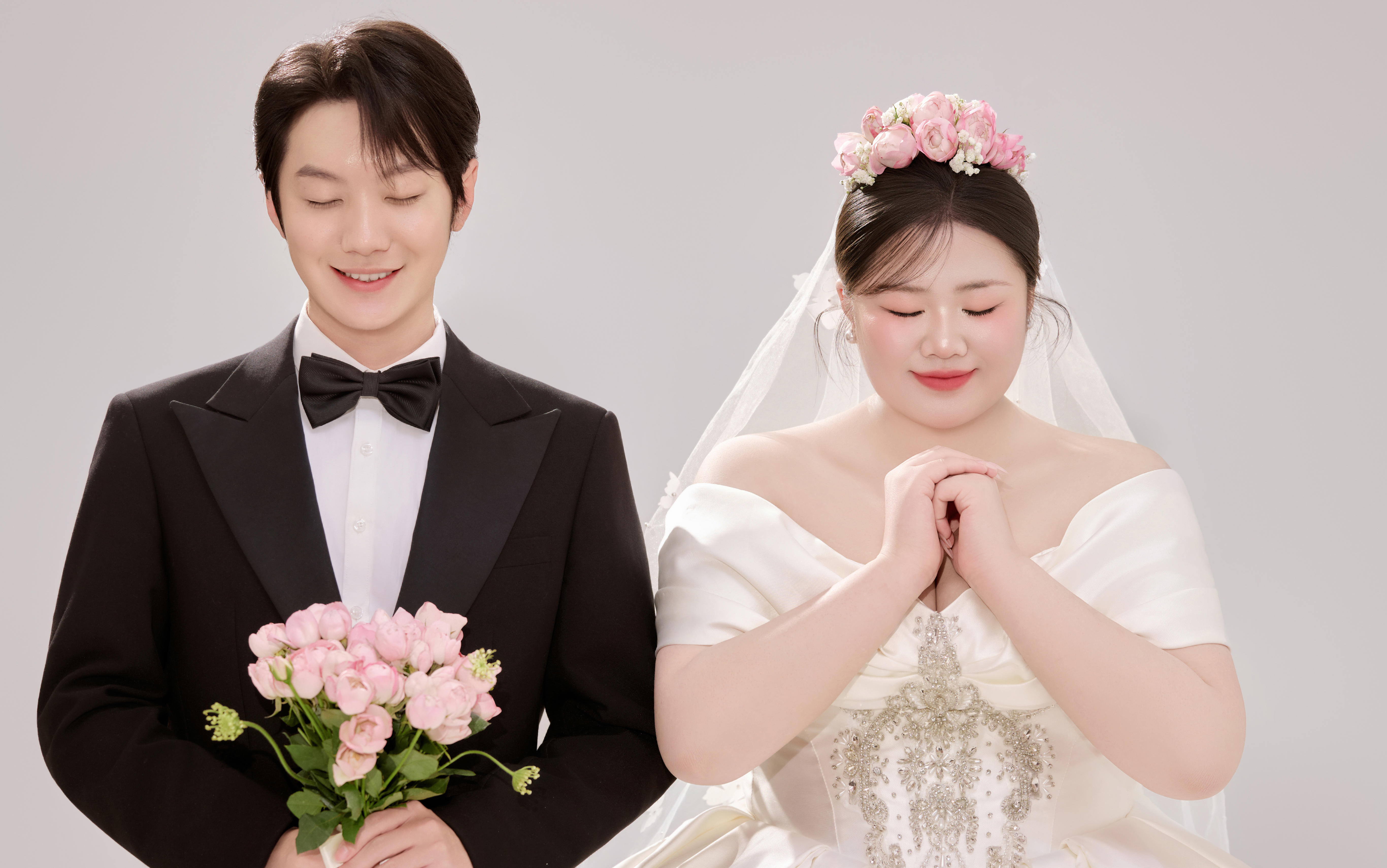 【D视觉摄影】极简高级感！缎面白纱才是微胖天菜