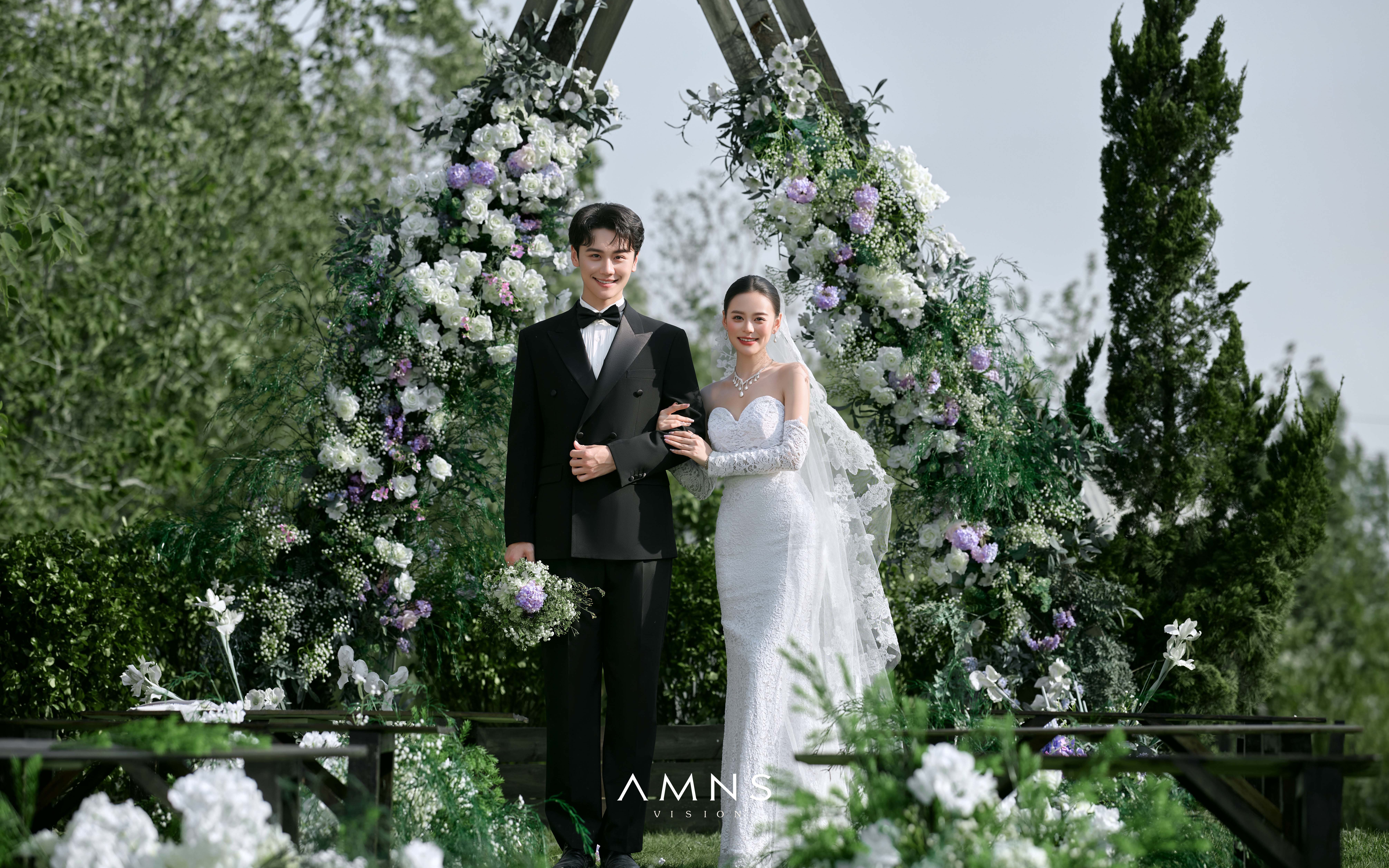 不出淄博的夯级浪漫目的地婚礼婚纱照