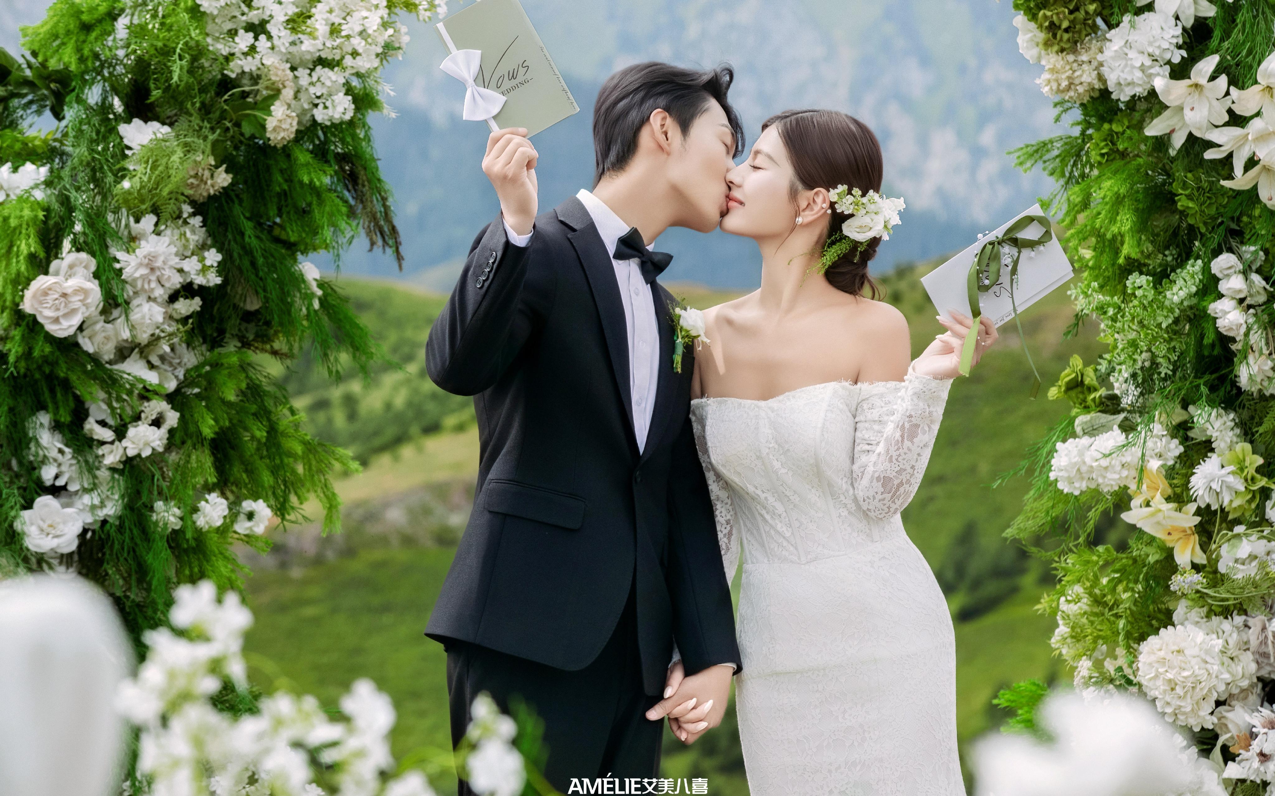 山野嬉闹，甜度值爆表💖