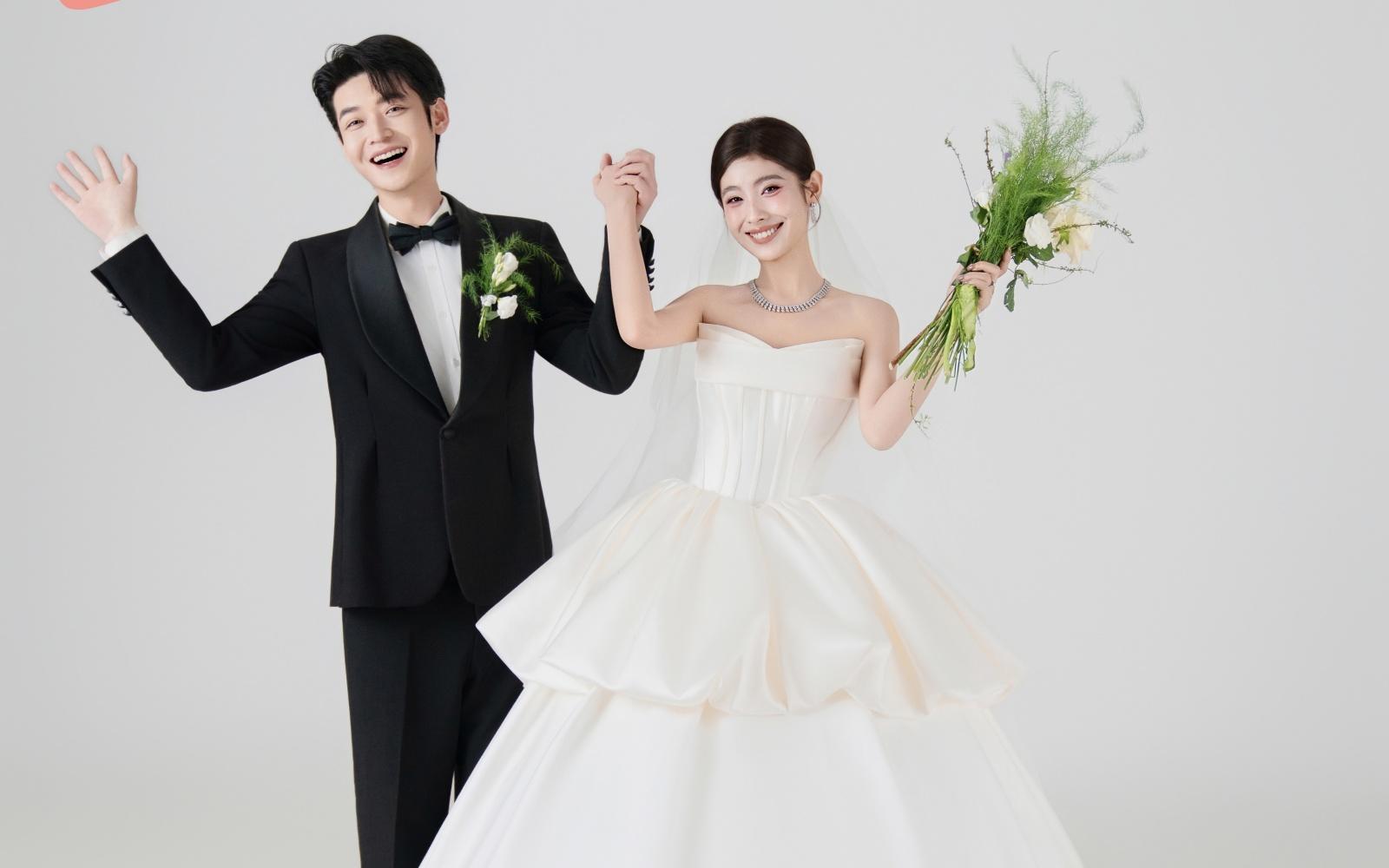 谁懂啊⁉️拍到许我耀眼同款婚纱照啦