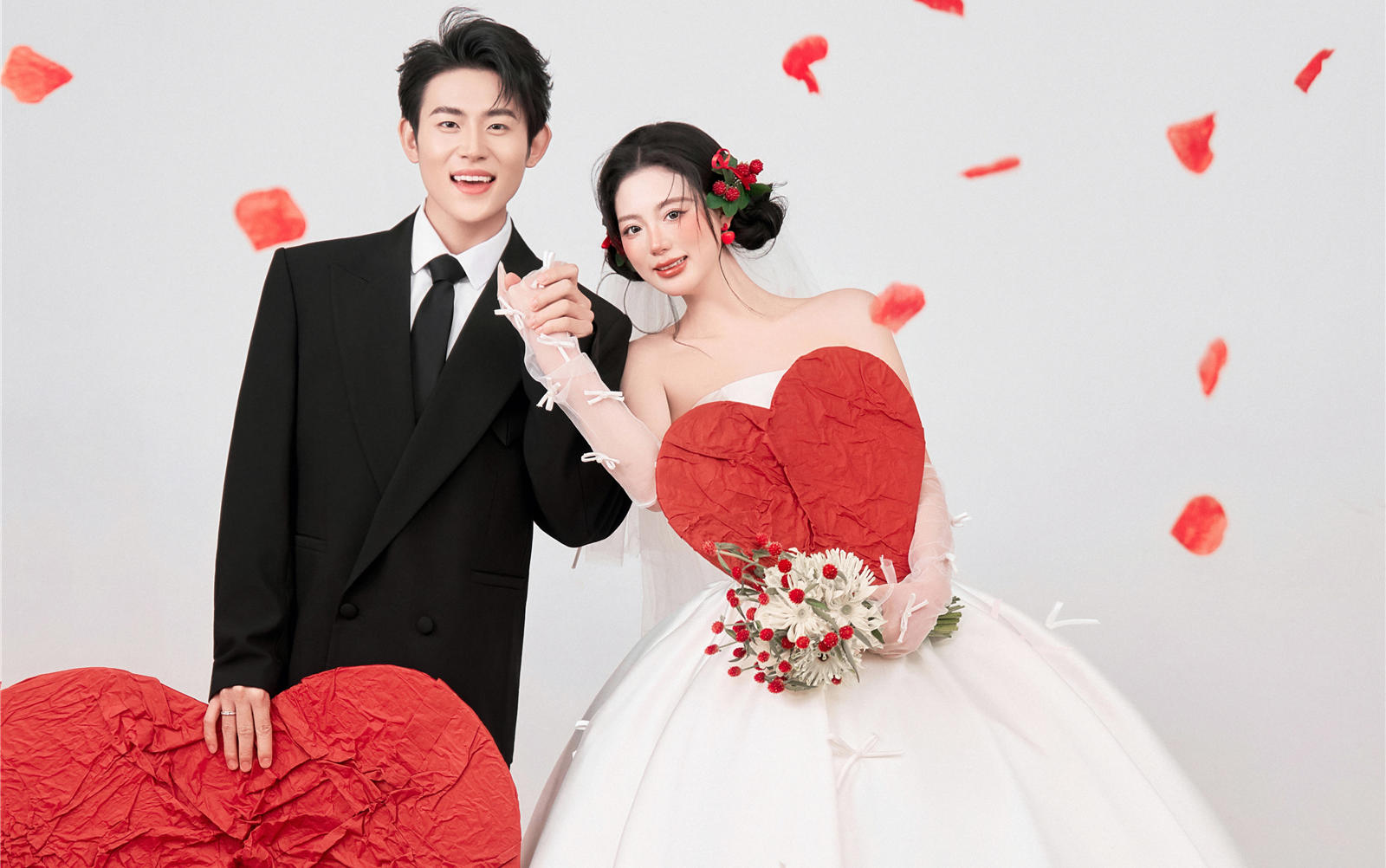 🍬 甜妹婚纱照的杀伤力！每一帧都是N+1次心动