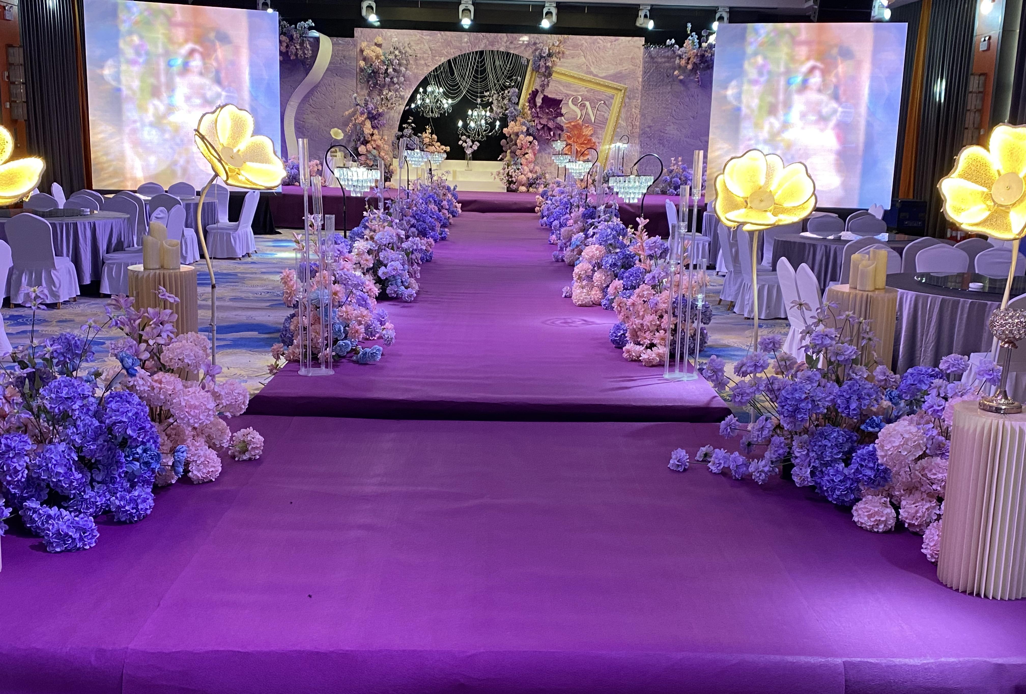 紫色莫奈花園油畫風