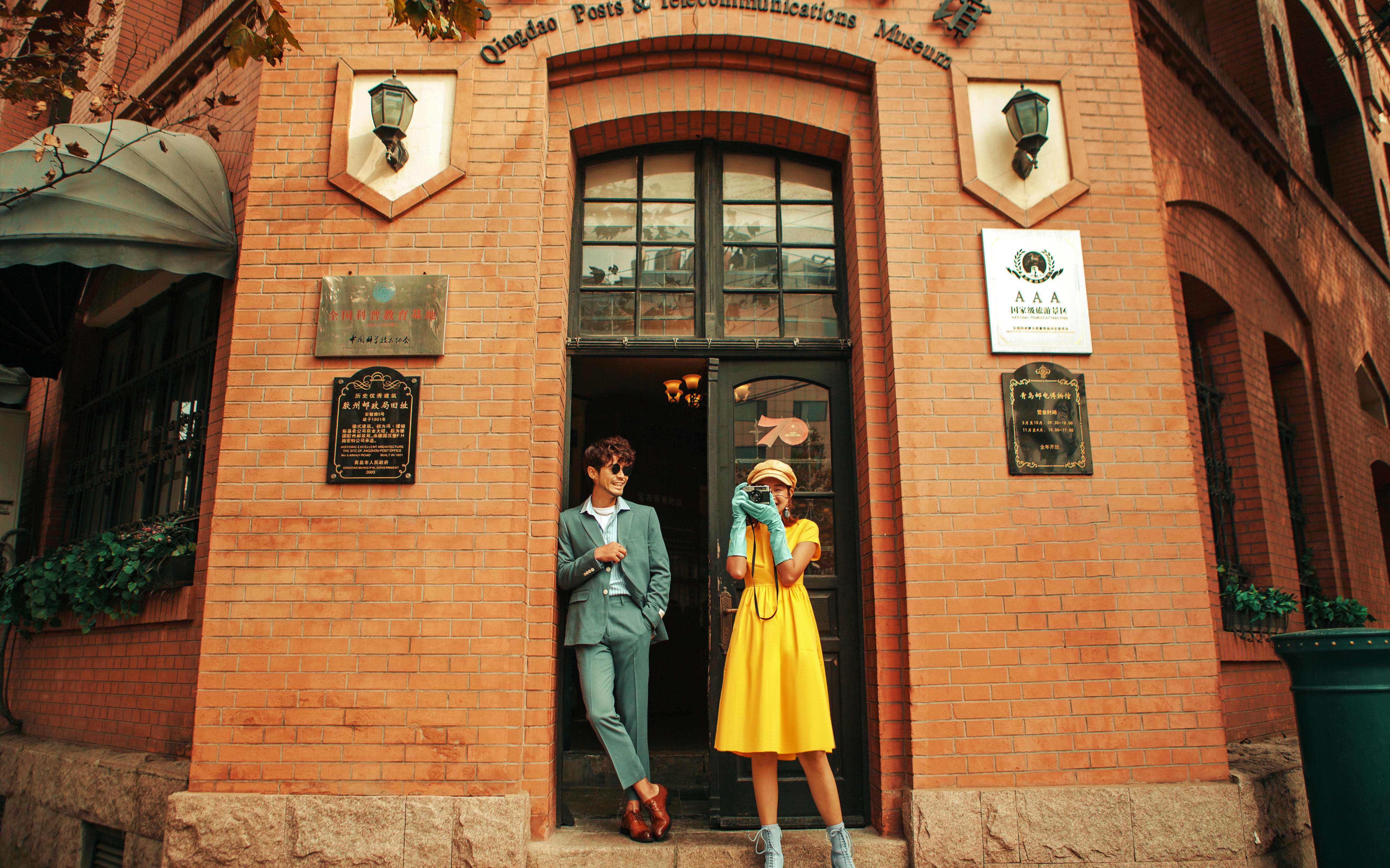 青岛老邮电局-街拍