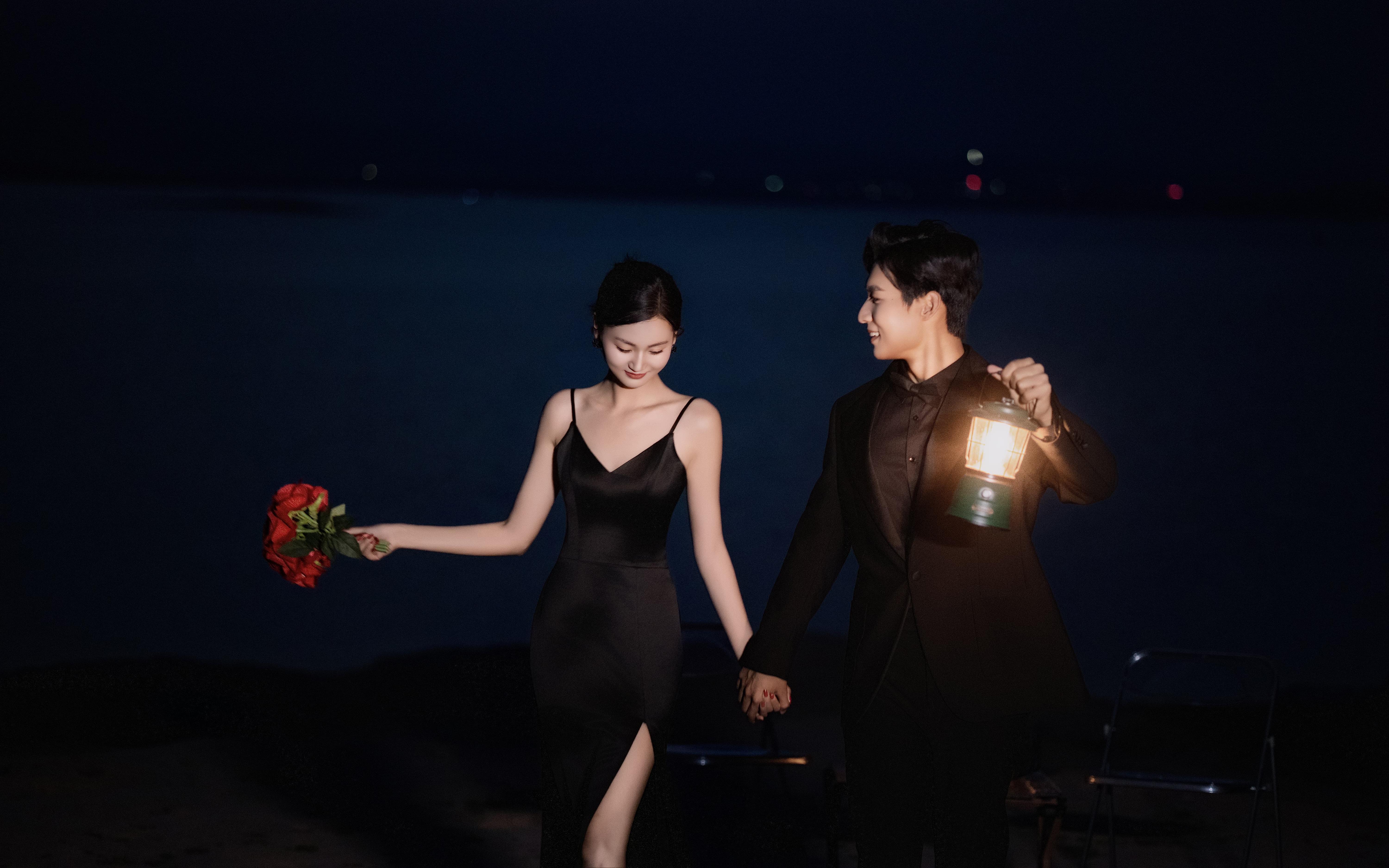 电影感0帧起手丨夜景烟花婚纱照美哭我了