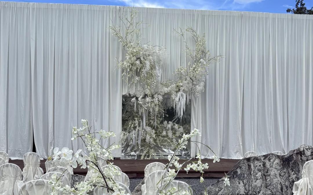 純白色婚禮布置