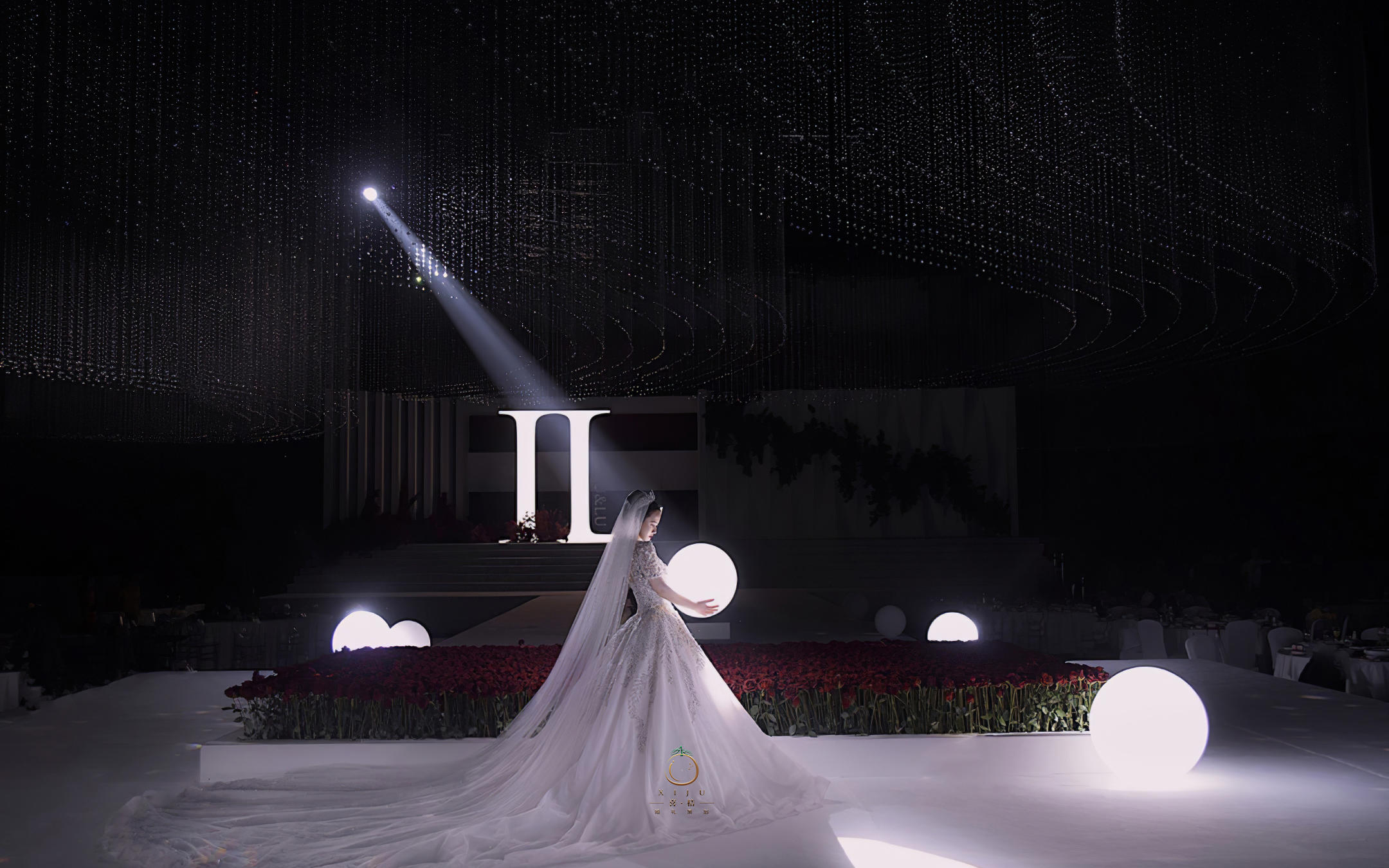 紅色系高級感婚禮布置